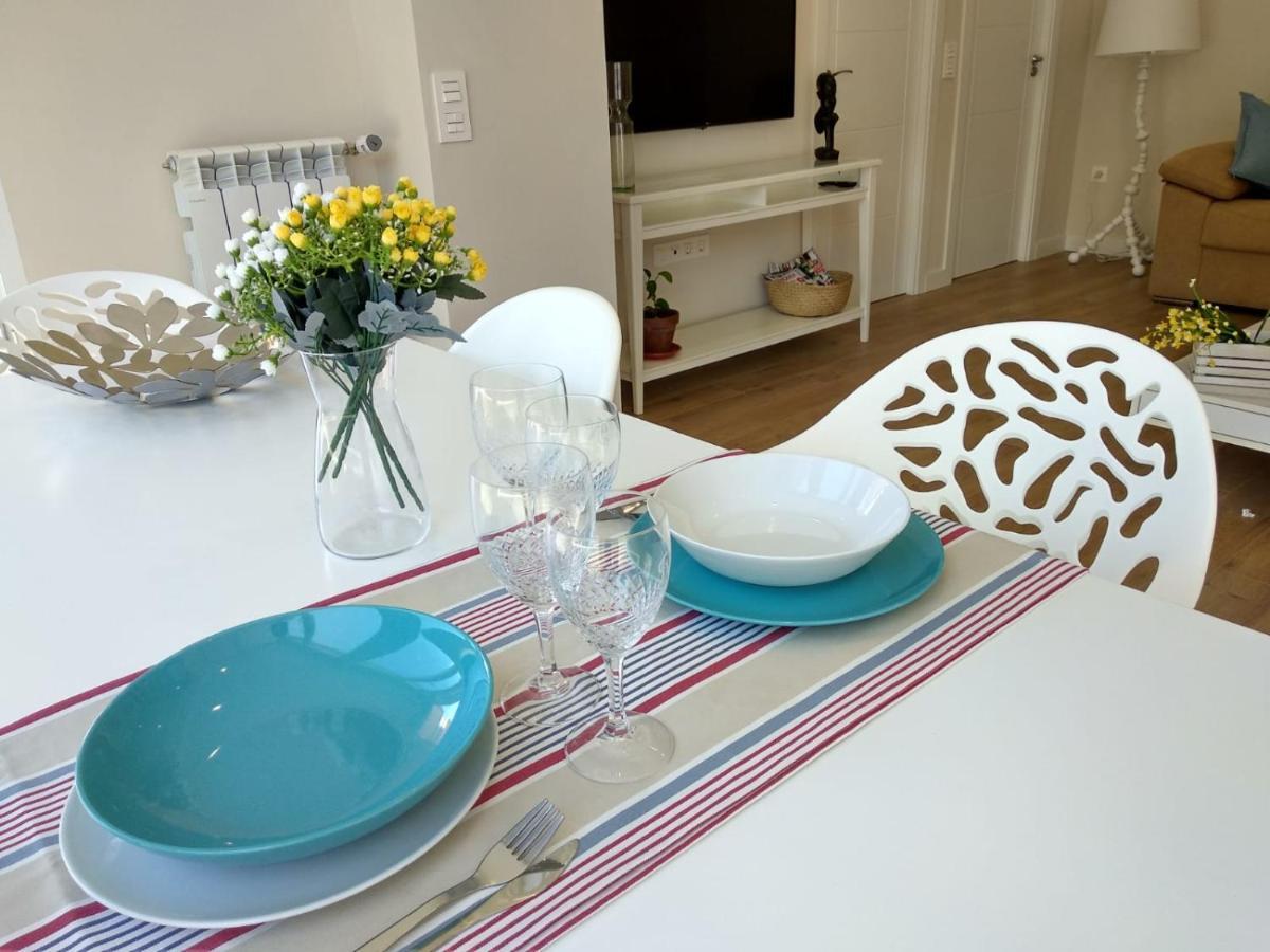 El Cedro Lloron Apartment อาบีลา ภายนอก รูปภาพ